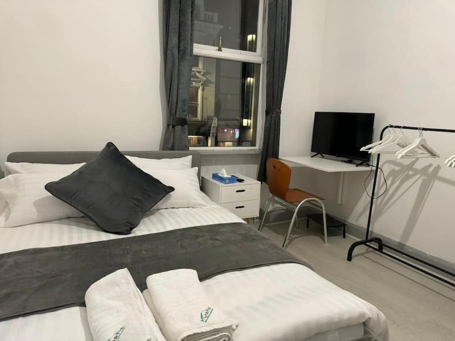 1 Bedroom Studio Next To King'S Cross St Pancreas Station Londen Buitenkant foto